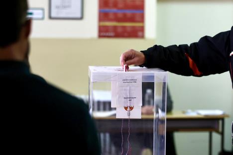 Negotin lokalni izbori biračka mesta glasanje (6).jpeg