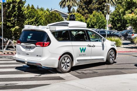 Waymo (1).jpg