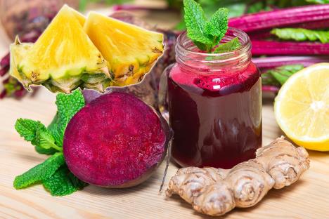 ananas, cvekla, đumbir, sok