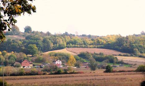 LOZNICA - Na selu se skućilo 19 porodica.JPG