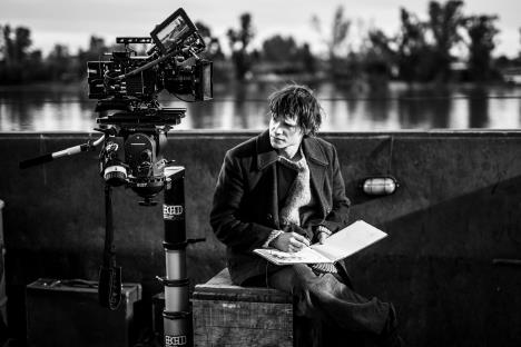 Kadrovi iz filma Izlet