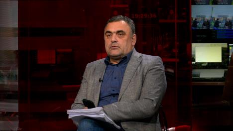 Sequence 02.00_16_34_14.Still004.jpg