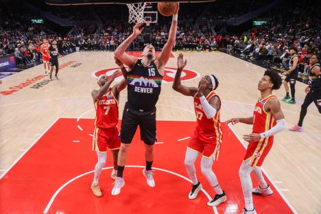 Nikola Jokić na meču Atlanta Hoks - Denver Nagets