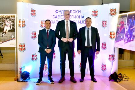 Dejan Toma&scaron;ević.jpg