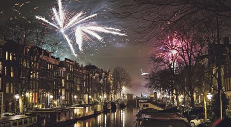 0808 amsterdam stock-photo--new-years-eve-in-amsterdam-1851223846.jpg
