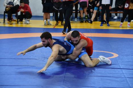 IMG-ab654992974e60273a6e9cec90986272-V (2).jpg