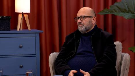 Sequence 01.00_19_29_19.Still003.jpg