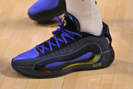 Luka Dončić, patike