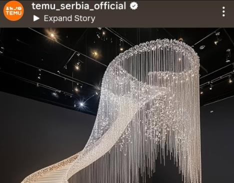 Novogodišnji ukras sa Temua Srbija.jpg