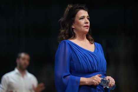 Predstava "Gospođa Olga" premijera u Beogradu