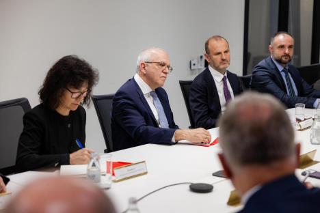 Sastanak Dubravke Đedović Handanović i Čarlsa Kormijea