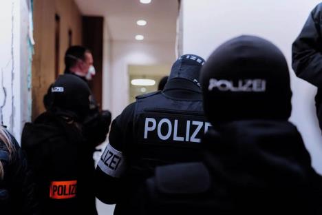 DANUBE-2.jpg copy.jpg