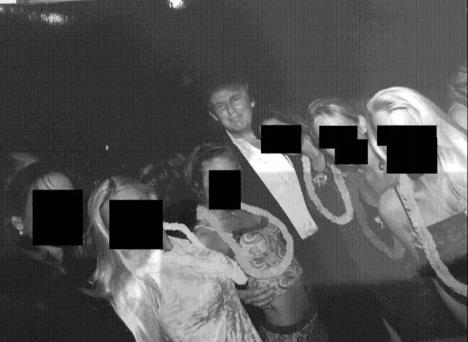 Donald Tramp devojke.jpg