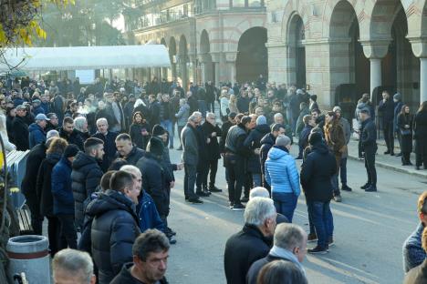 Zvezdan Terzić sahrana oca 16.jpeg