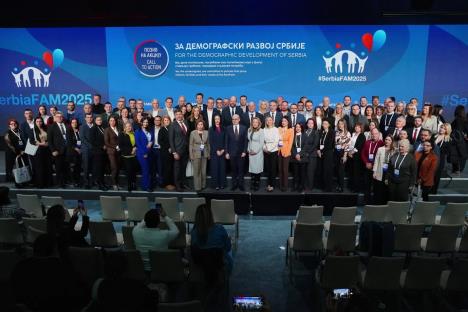 Srbija naša porodica konferencija