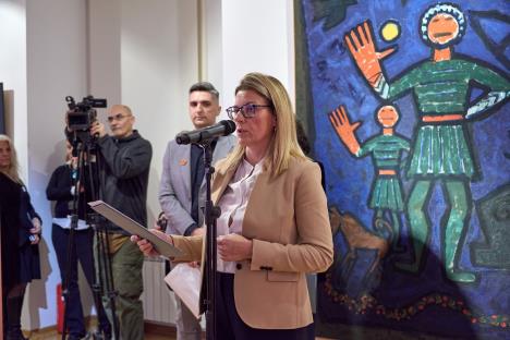 Ivana Bašičević Antić na otvaranju izložbe Lazar Vujaklija - Protest prema sebi