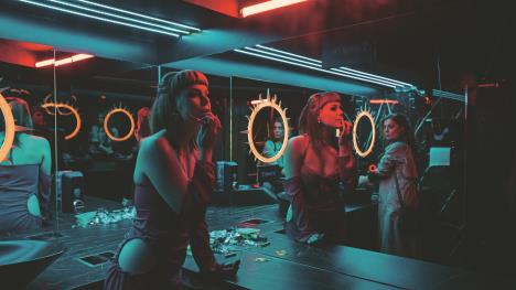 Una Lučić - Karmadona (2).jpg