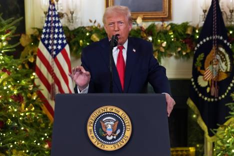 trump04 AP Doug Mills.jpg