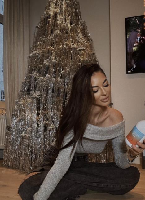 Zorannah okitila čudnu jelku