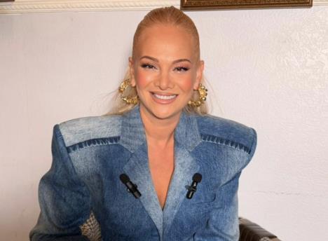 Ilda Šaulić pozira na promociji novog albuma