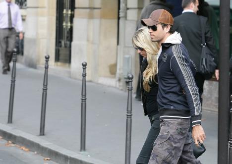 Enrike Iglesijas, Ana Kurnjikova