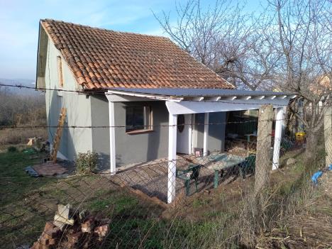 Kuća na prodaju u mestu Pocerski Metković