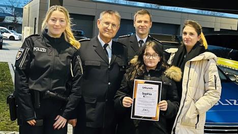 189ba41db677f9fb2e4a313bda164201,afd099c copy.jpg