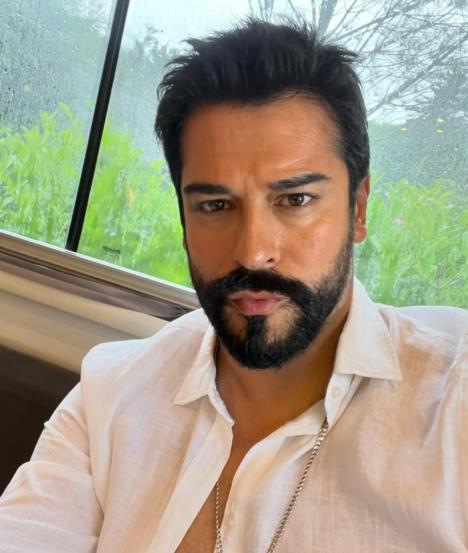 Burak Ozčivit (3).png