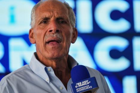 Nasry Asfura AP Moises Castillo.jpg