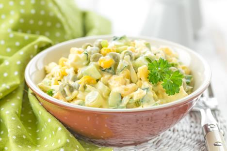 Posna salata sa tunjevinom i majonezom