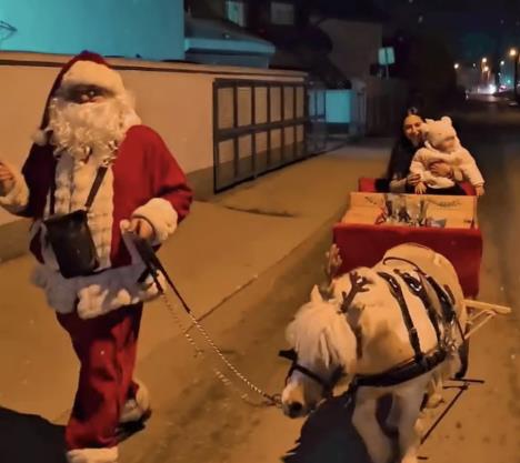 Marija Ramadanovski u sankama kod Deda mraza