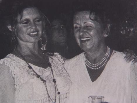 Olga Horstig Primuz  je bila menadžer Brižit Bardo