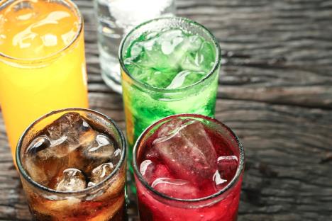 raznobojna gazirana pića