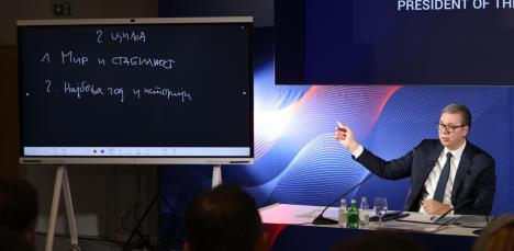 Aleksandar Vučić (2).jpeg