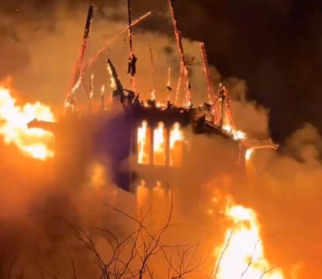 Amsterdam crkva požar.jpg