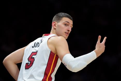 Nikola Jović u dresu Majamija