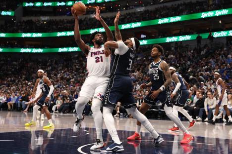 Džoel Embid i Entoni Dejvis