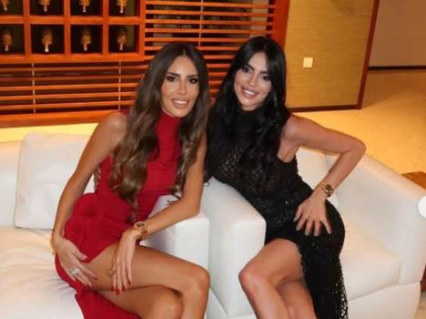 Jovana Gajić i Kristina Janjić