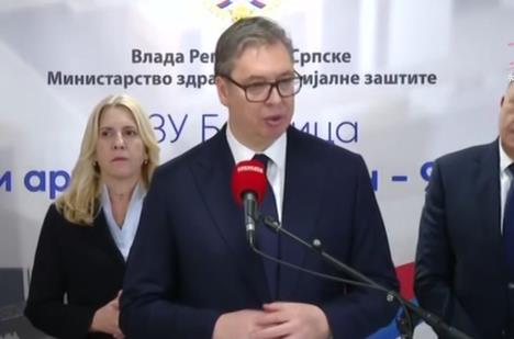 Aleksandar Vučić (4).png