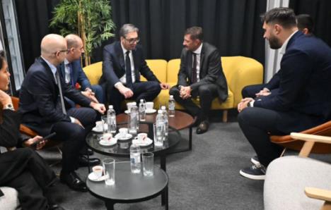 Aleksandar Vučić i Mario Kordić