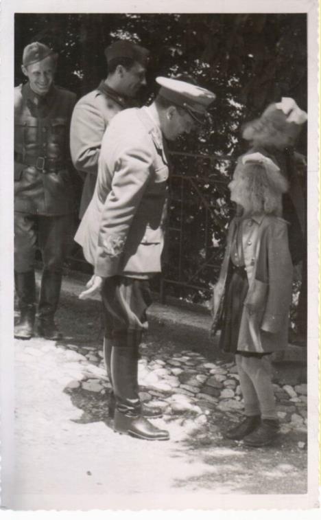 Tito sa rukovodiocima OZNE