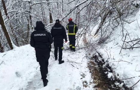 vanredna situacija MUP sneg (4).jpeg