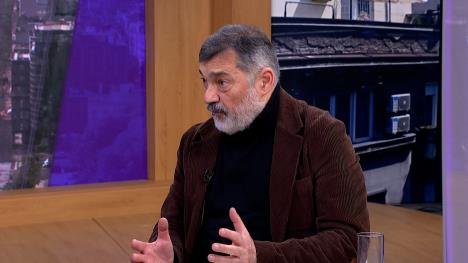 Sequence 01.02_41_47_07.Still004.jpg