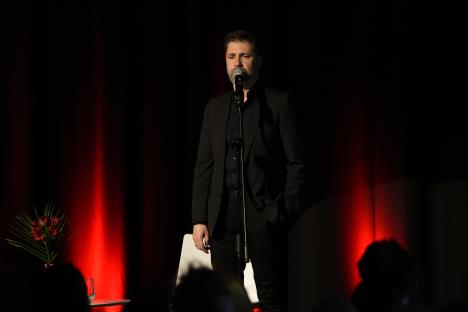 Knjizevno vece Nebojse Milovanovica Poezija ziva.jpg