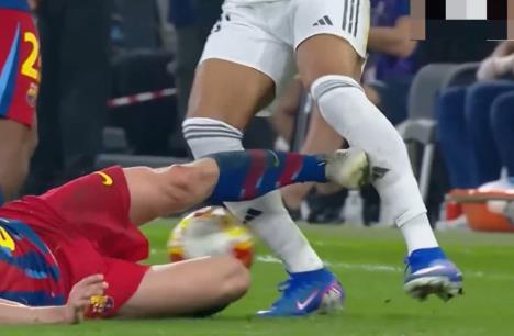 Frenki de Jong i Kilijan Mbape