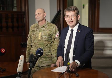 ana03 EPA Sebastian Elias Uth.jpg