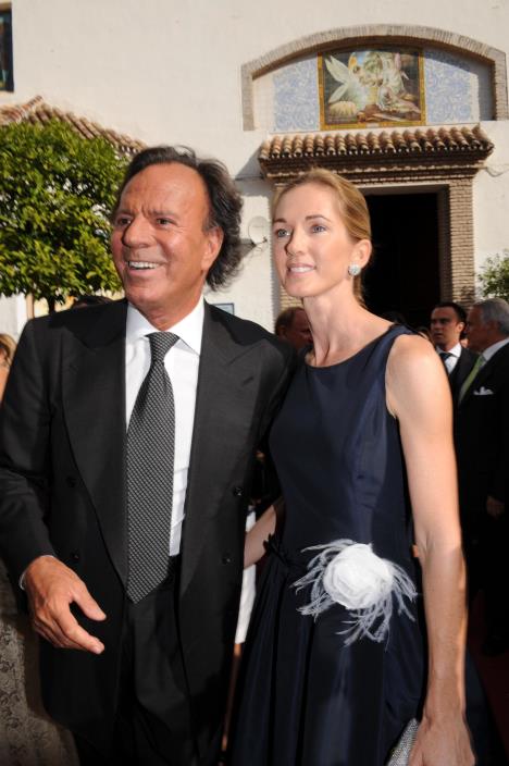 Hulio Iglesijas sa suprugom Mirandom Rijnsburger