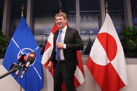 Trels Lund Pulsen02 AP Virginia Mayo.jpg