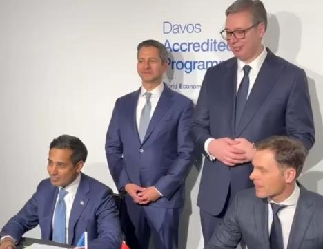 Aleksandar Vučić i Siniša Mali na potpisivanju ugovora sa firmom Archer o letećim taksijima