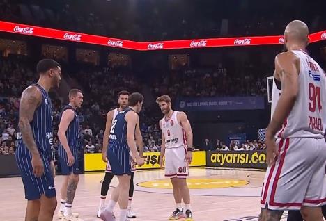 Efes, Olimpijakos, Evroliga